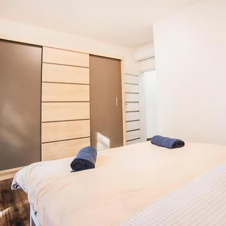 Apartment Dom Tomasov