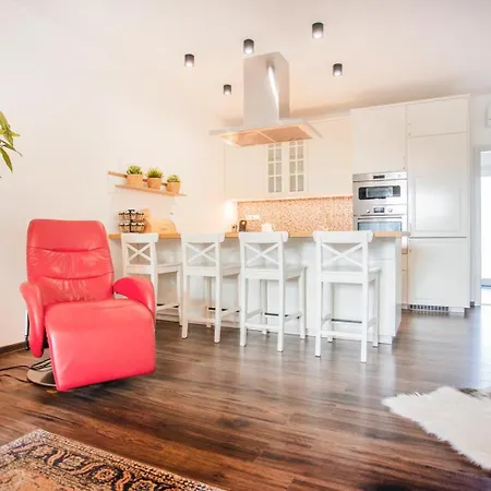 Apartment Dom Tomasov