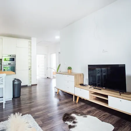 Apartment Dom Tomasov *